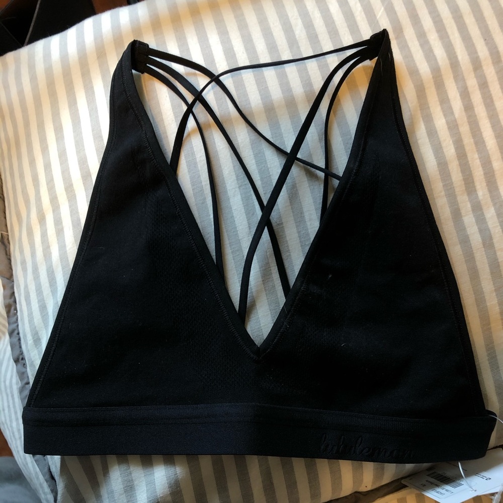Lululemon A Little Bit Closer Bralette